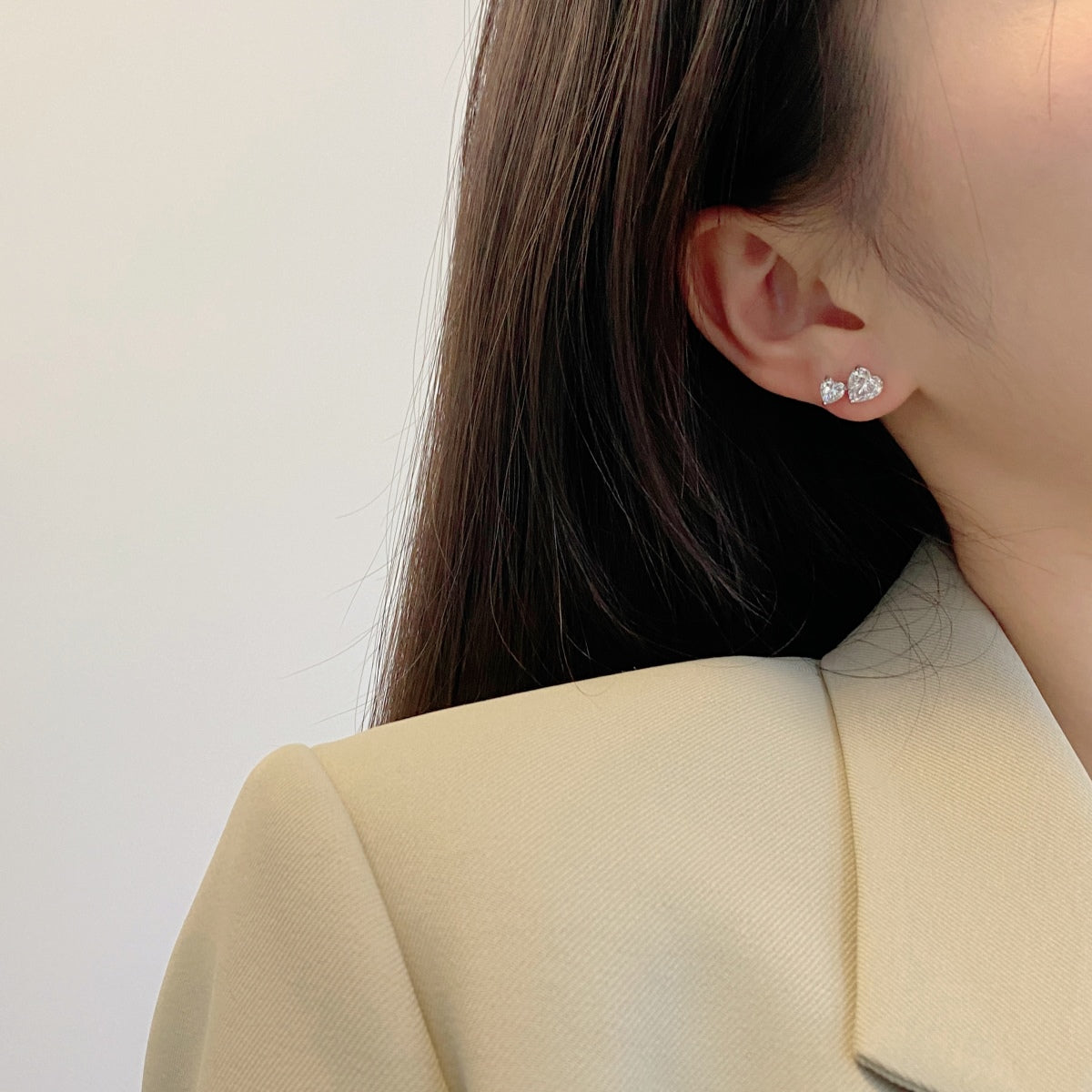 [Am jewelry]Double Heart-Shape Classic Princess Style Earrings