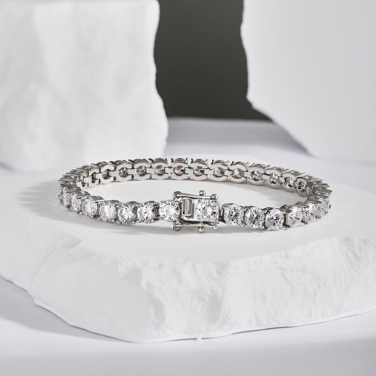 [Am jewelry]Ornate Sparkling Round Cut Wedding Bracelet