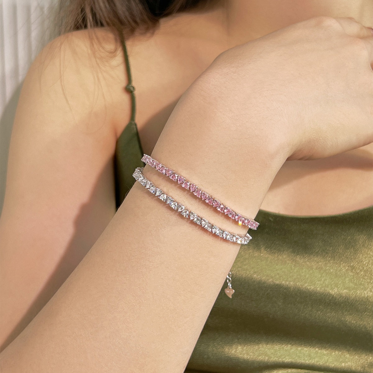 [Am jewelry]Dazzling Romantic Heart Shape Lover Bracelet