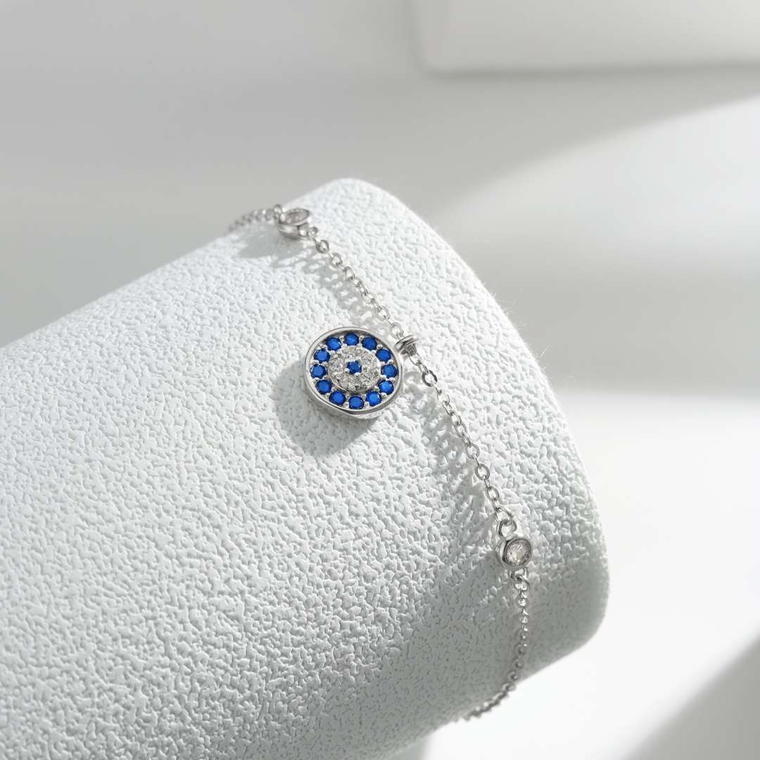 [Am jewelry]Devil's Eye Round Shape Bracelet