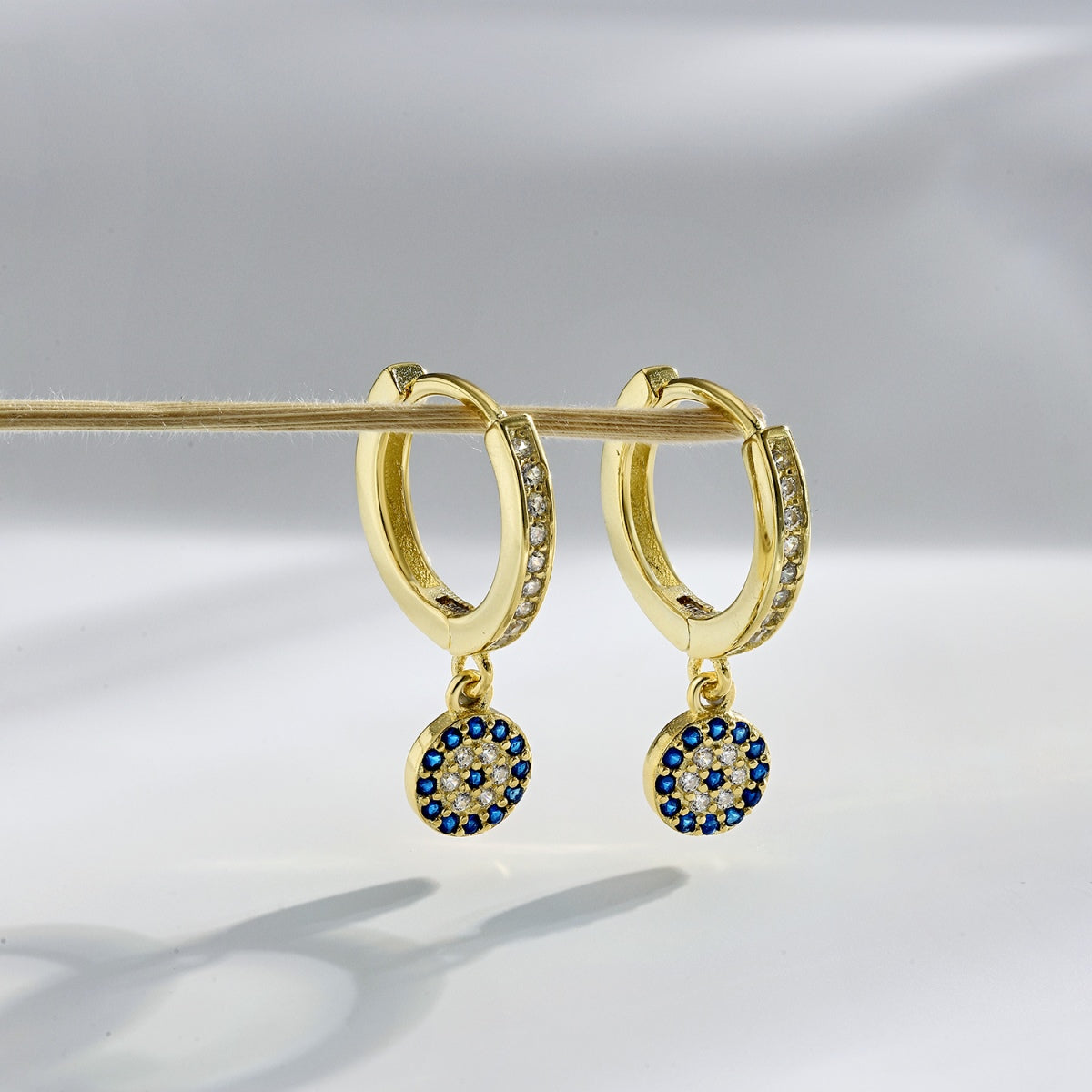 [Am jewelry]Unique Devil Eye Earrings