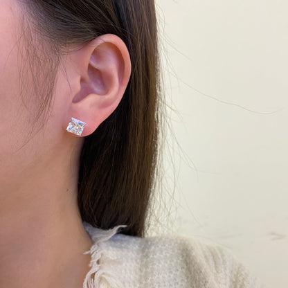 [Am jewelry]Ornate Square Shape Earrings
