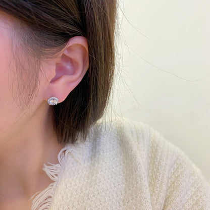 [Am jewelry]Classic Princess Round Shape Earrings