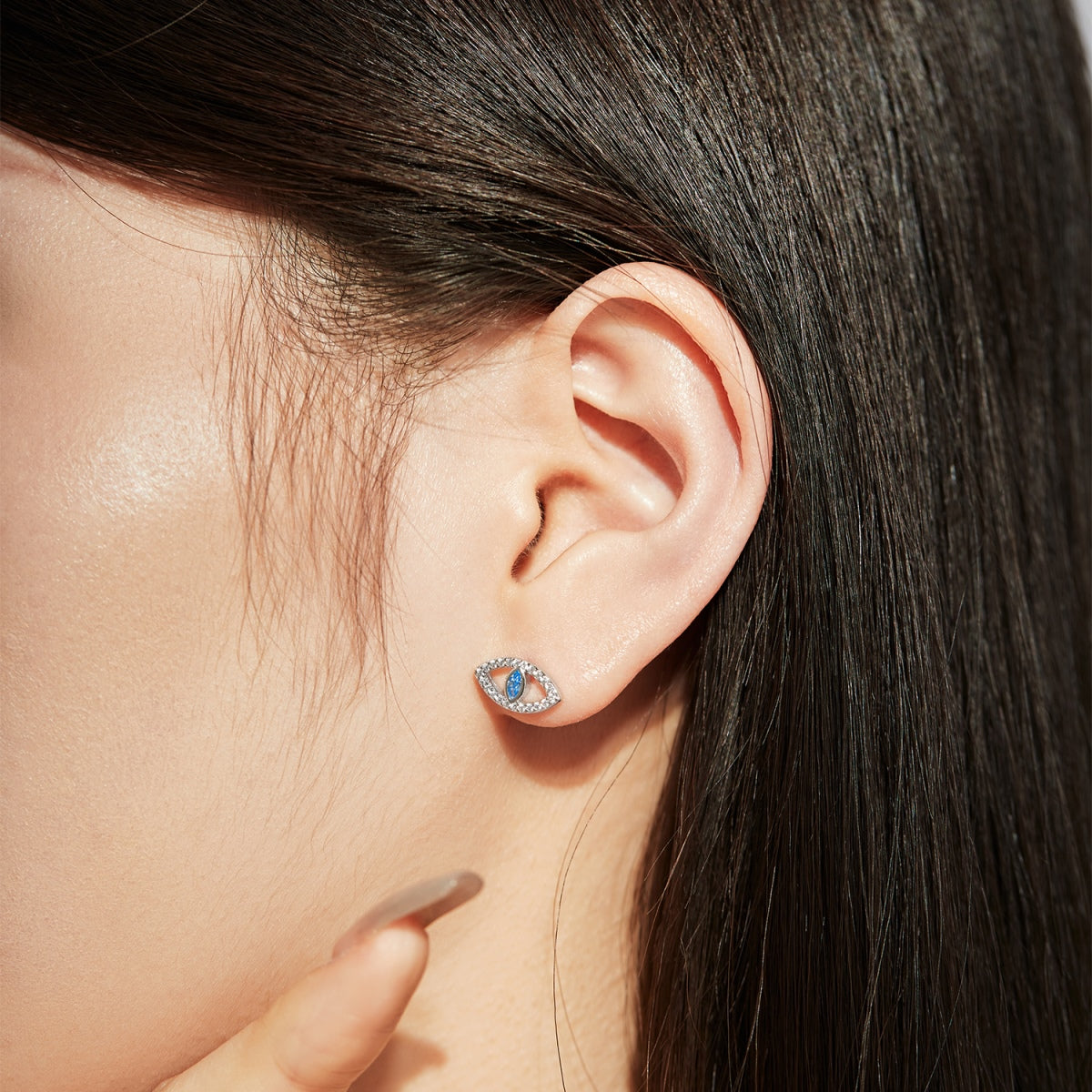 [Am jewelry]Blue Devil Eyes Hollow Stud Earrings