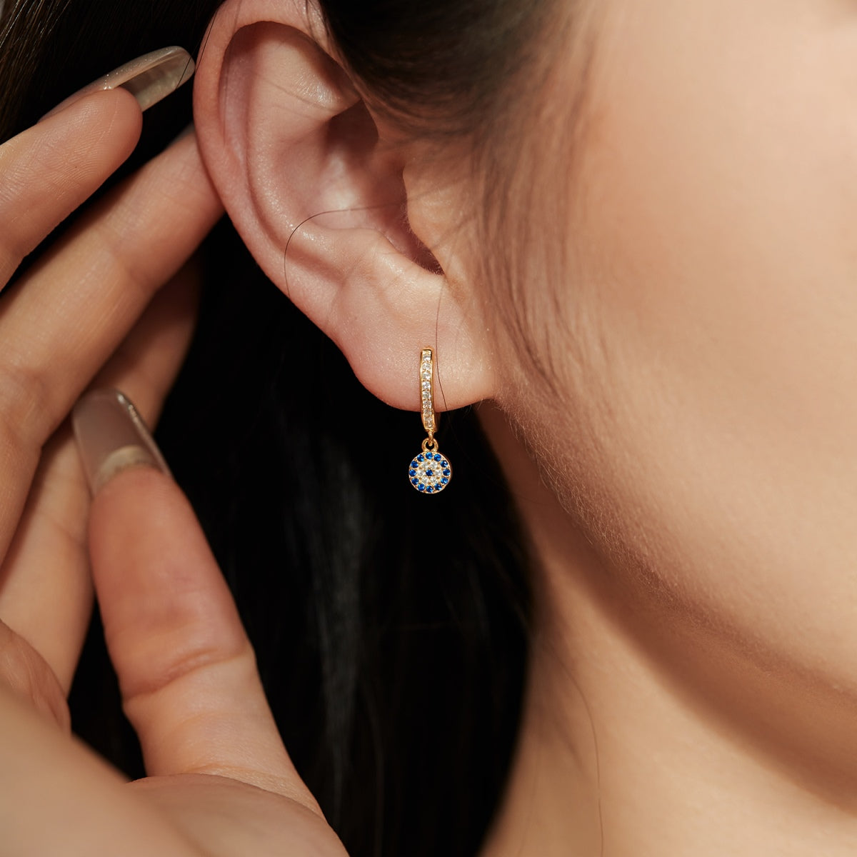 [Am jewelry]Unique Devil Eye Earrings