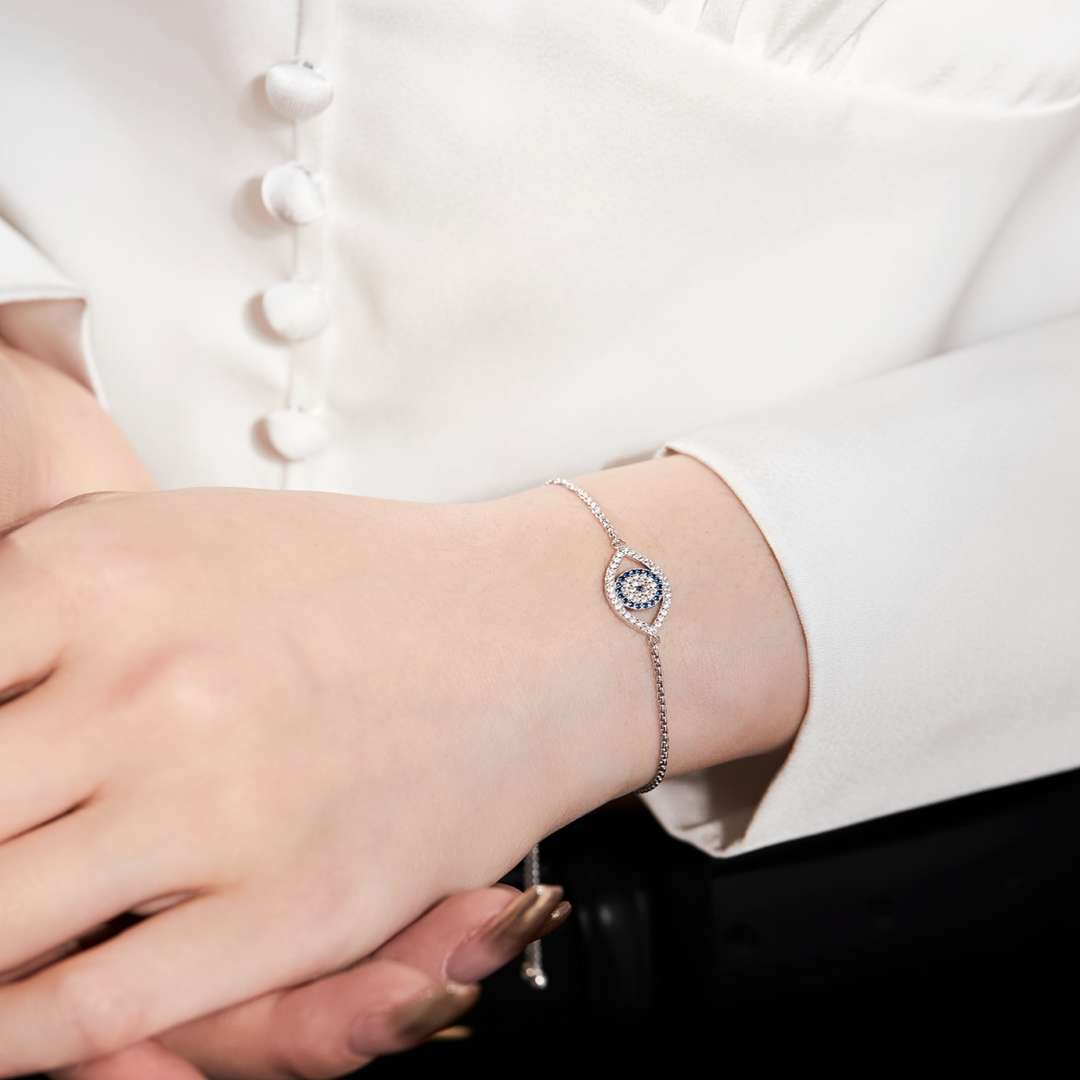 [Am jewelry]Dazzling Eye Shape Necklace