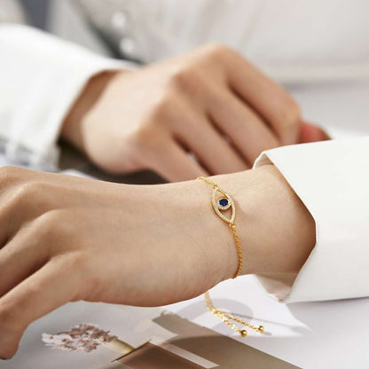 [Am jewelry]Devil's Eye Hollow Design Bracelet