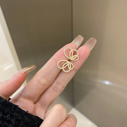 [Am jewelry]Exquisite Butterfly Shape Earrings