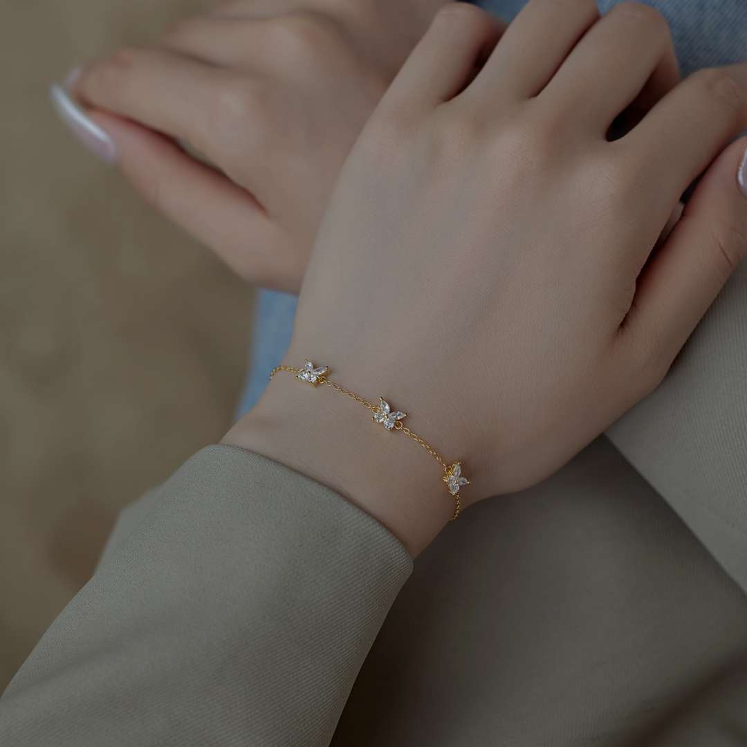 [Am jewelry]Radiant Butterfly Shape Necklace
