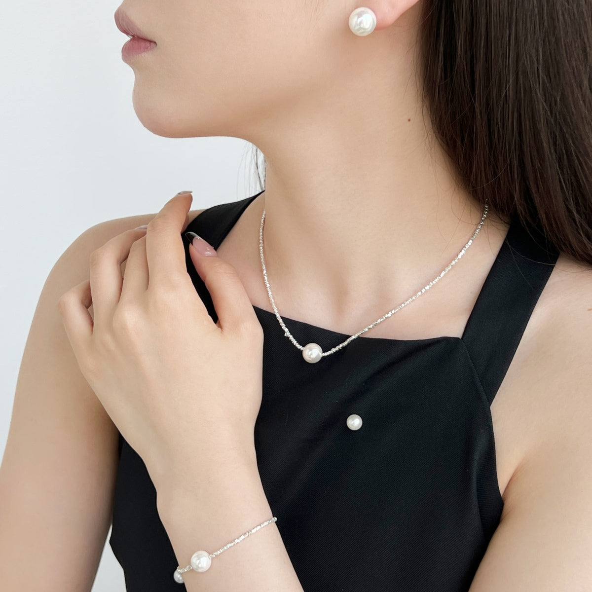 [Am jewelry]Delicate Pearl Earrings