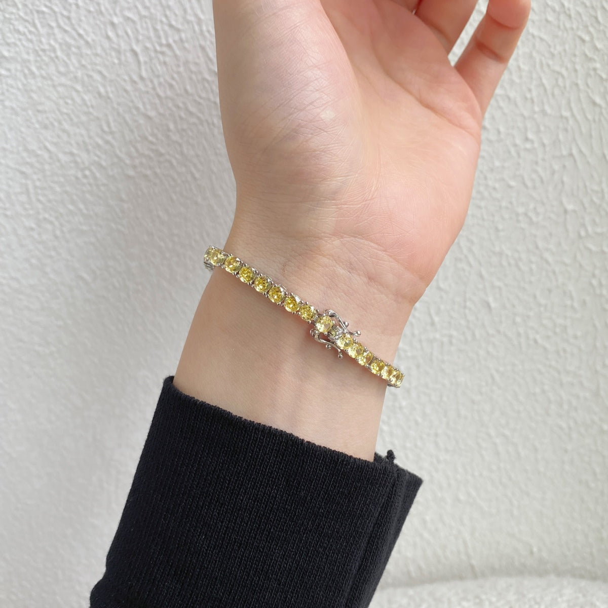 [Am jewelry]Ornate Dazzling Round Cut Tennis Bracelet