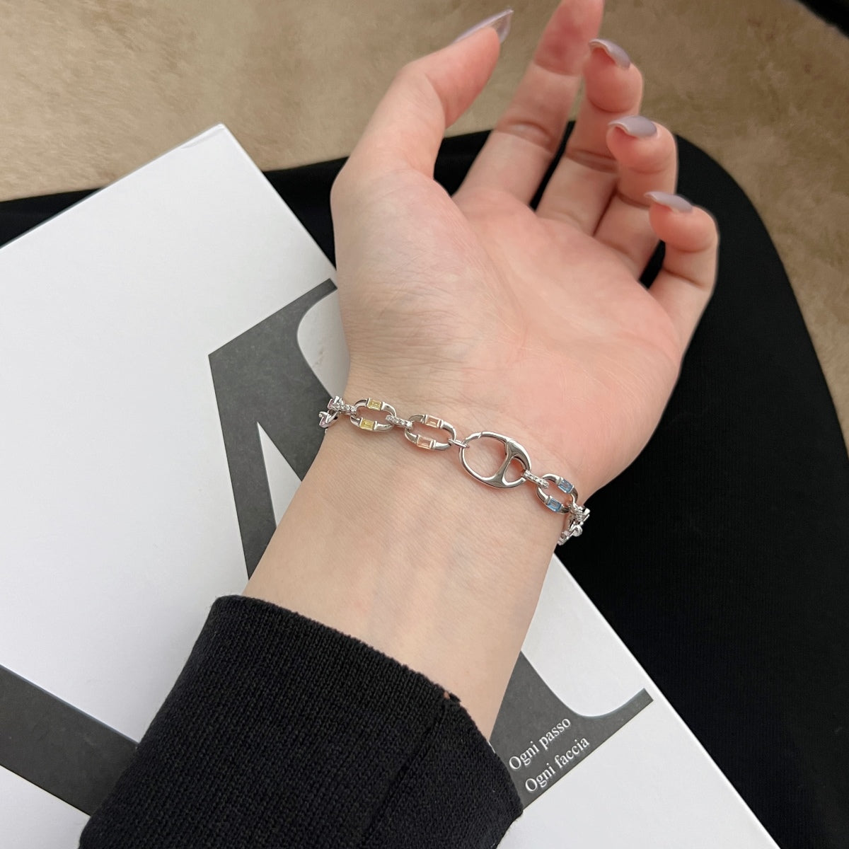 [Am jewelry]Dazzling Colorful Daily Bracelet