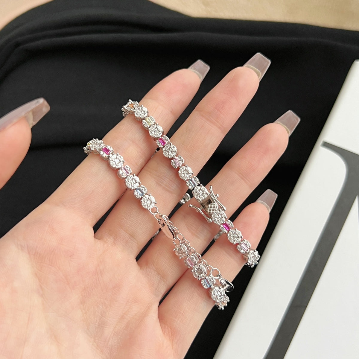 [Am jewelry]Dazzling Radiant Multi Cut Daily Bracelet