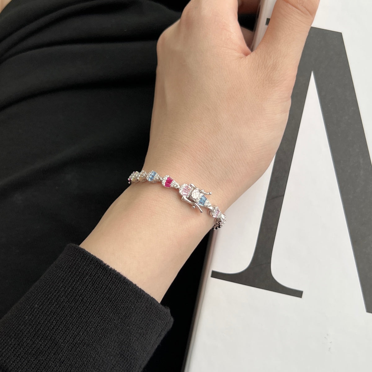 [Am jewelry]Radiant Water Drop Shape Daily Bracelet