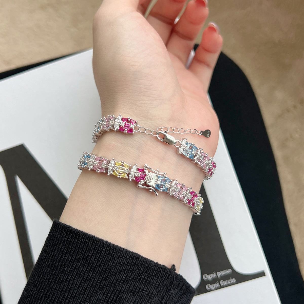 [Am jewelry]Delicate Colorful Multi Cut Party Bracelet