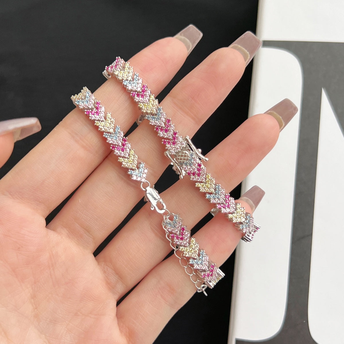 [Am jewelry]Ornate Sparkling Round Cut Party Bracelet