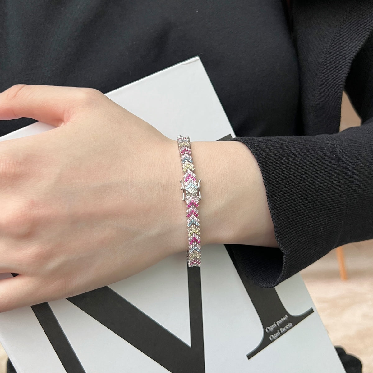 [Am jewelry]Ornate Sparkling Round Cut Party Bracelet