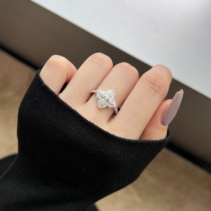 [Am jewelry]Luxurious Colorful Flower Shape Banquet Ring