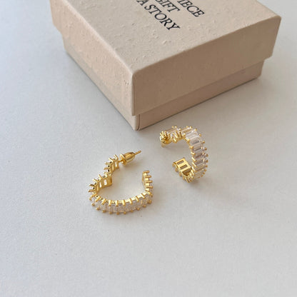 [Am jewelry]Radiant Heart Cutout Earrings