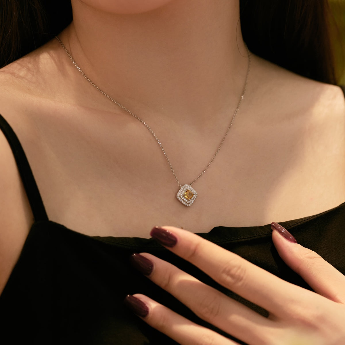[Am jewelry]Sparkling Asscher Cut Necklace