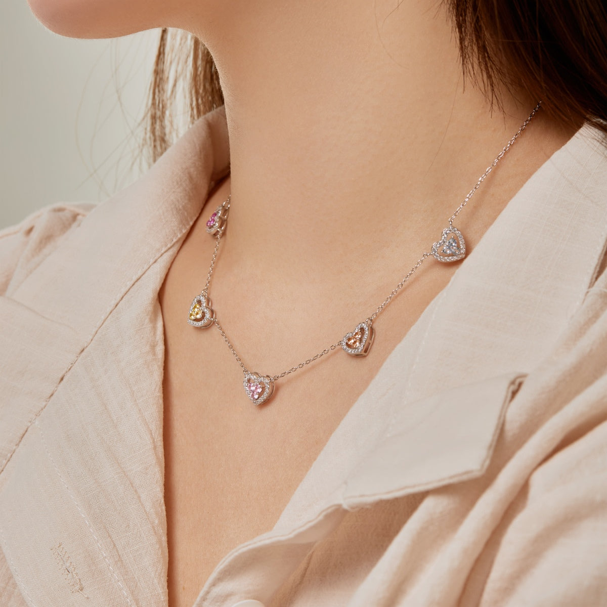 [Am jewelry]Sparkling Five Heart Necklace