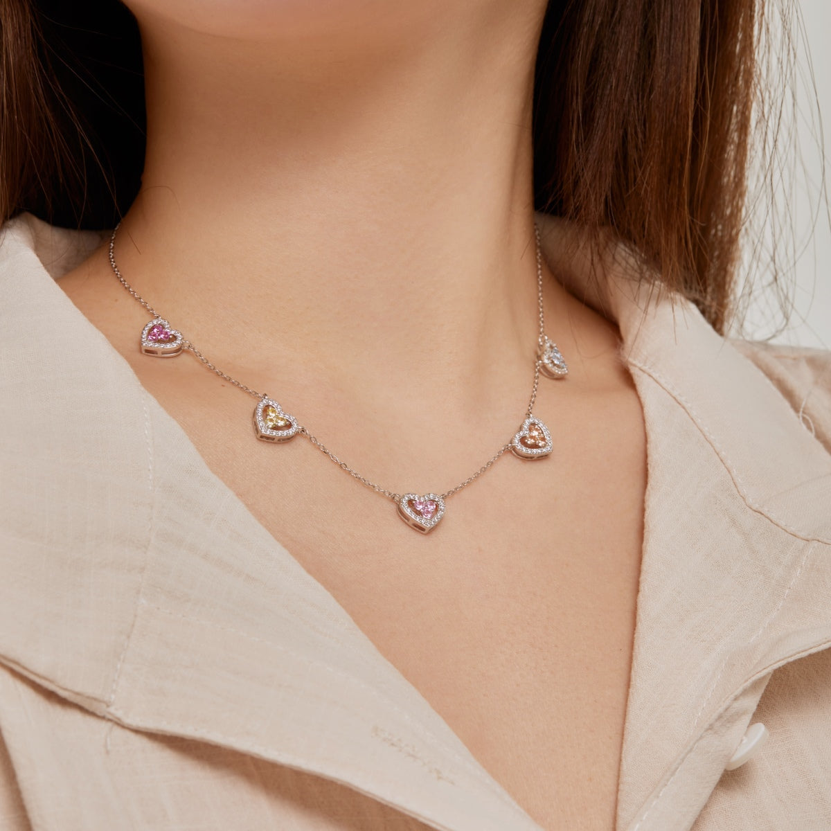 [Am jewelry]Sparkling Five Heart Necklace