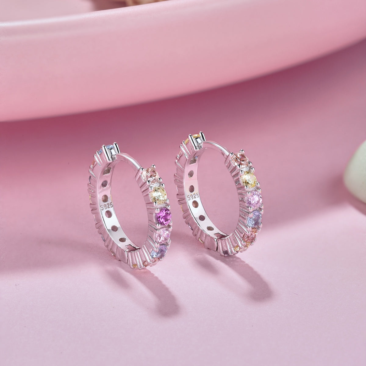 [Am jewelry]Radiant Colorful Round Cut Earrings
