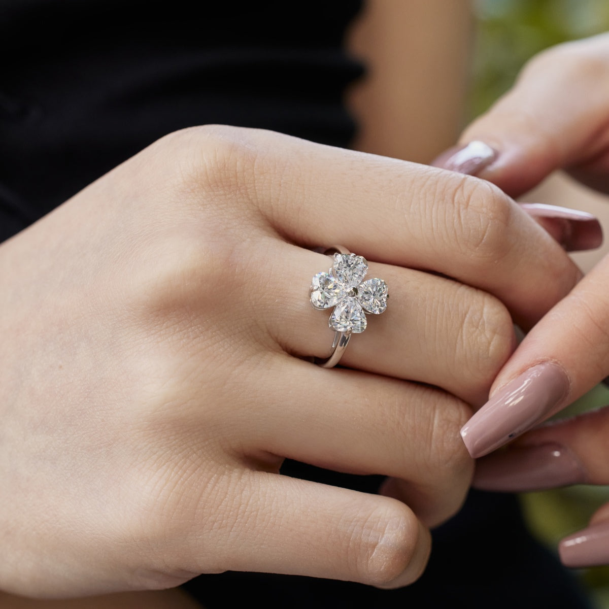 [Am jewelry]Heart-shaped Four-Leaf Clover Ball Ring