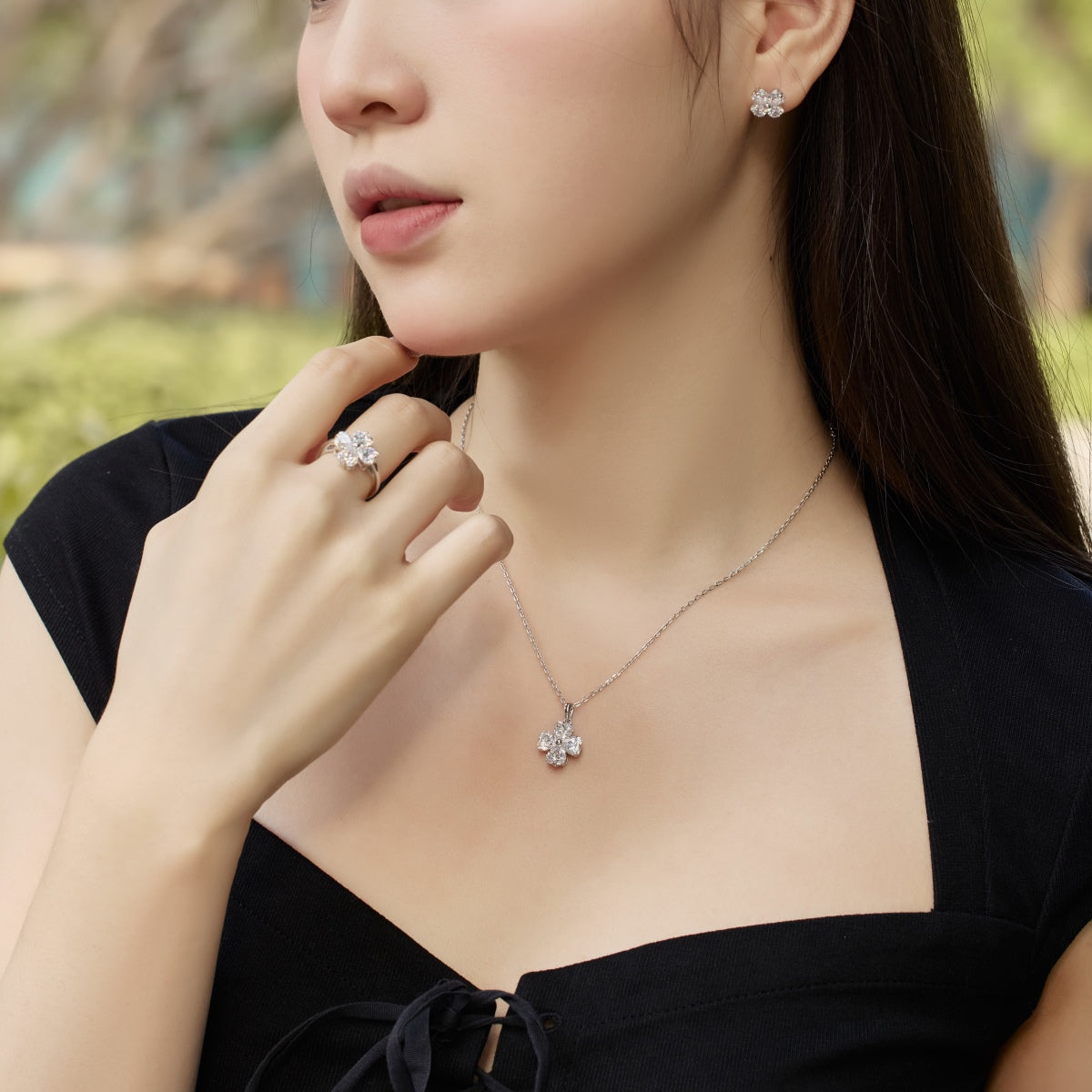 [Am jewelry]Heart-shaped Four-Leaf Clover Ball Ring