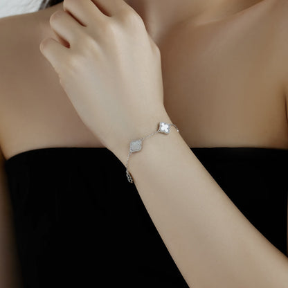 [Am jewelry]Four-Leaf Clover Exquisite Bracelet