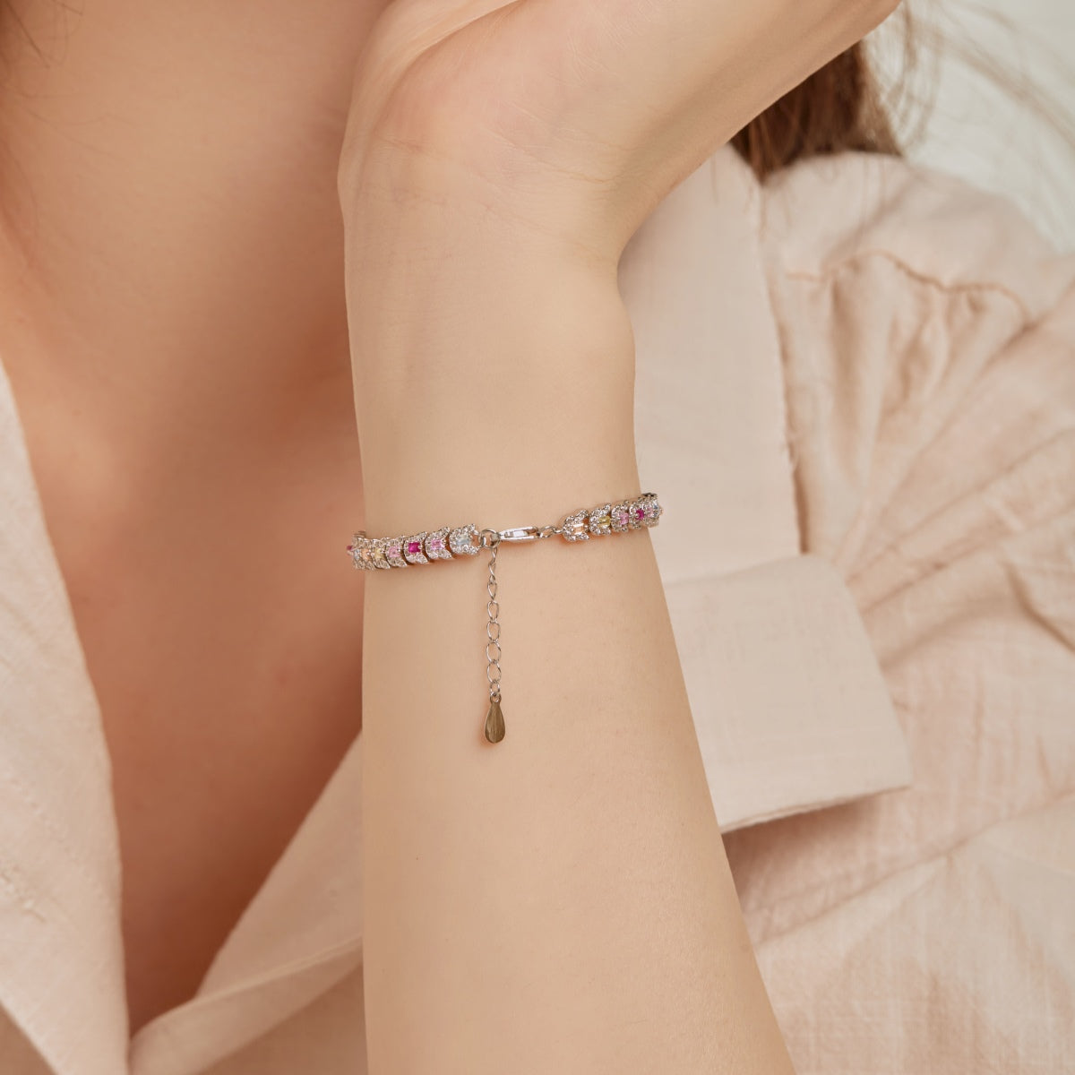 [Am jewelry]Delicate Colorful Multi Cut Daily Bracelet
