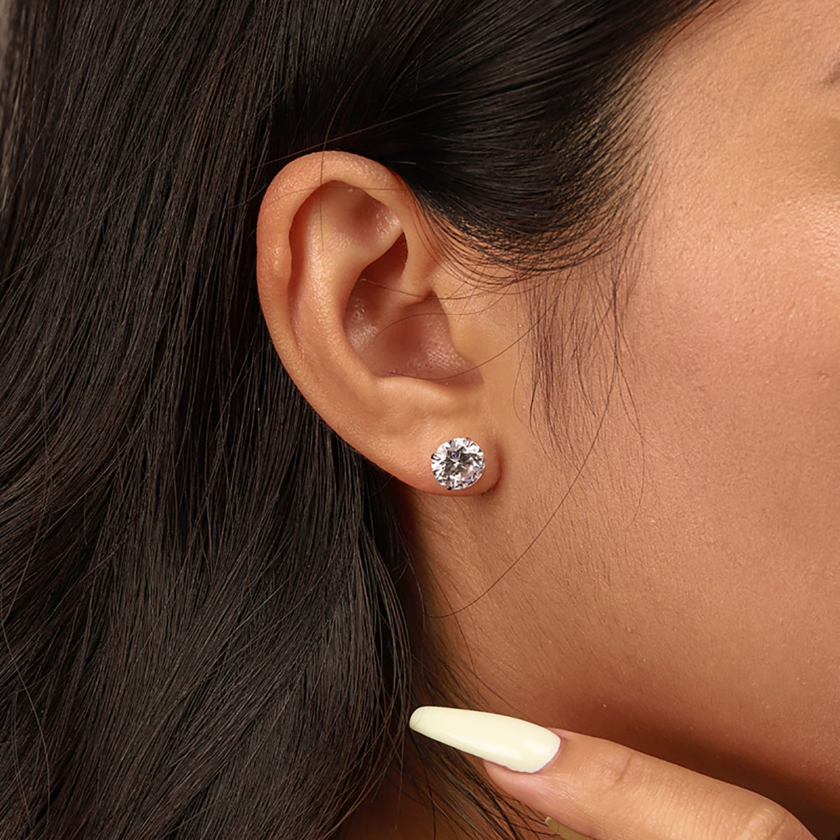 [Am jewelry]Stylish Shiny Round Center Stone Stud Earrings