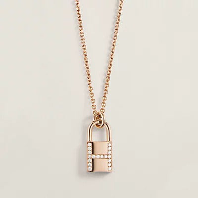 [Am jewelry]HM ADVANCED NICHE LOCK HEAD NECKLACE DIAMONDS