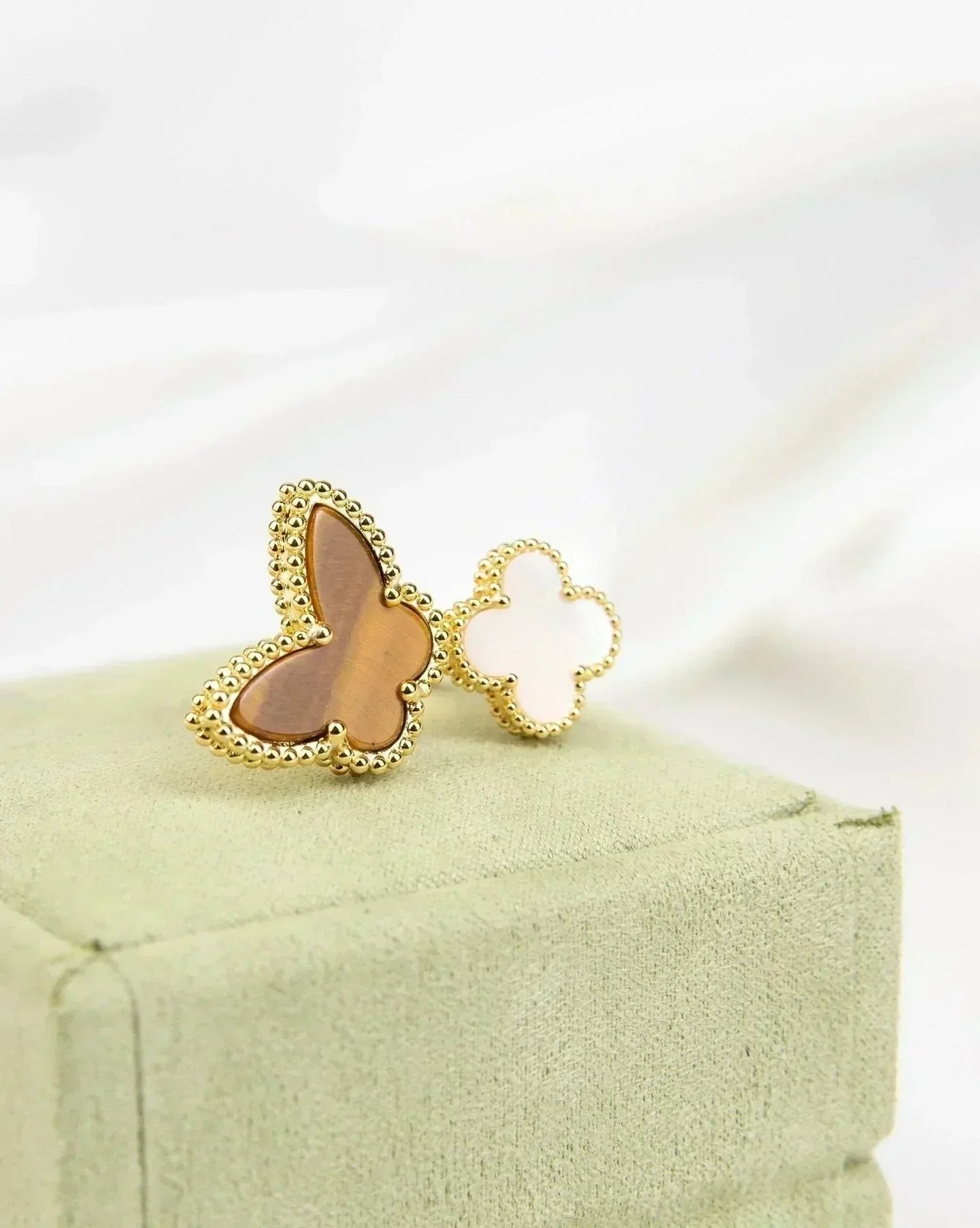 [Am jewelry]LUCKY BETWEEN THE FINGER RING