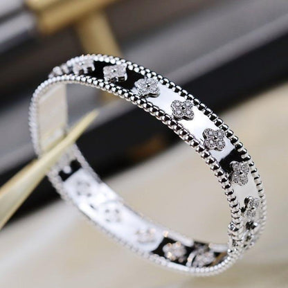 [Am jewelry]CLOVER BRACELET 8MM DIAMONDS