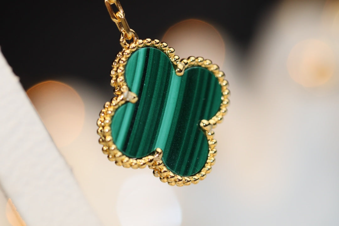 [Am jewelry]CLOVER EARRINGS GOLD MALACHITE DIAMOND 3 MOTIF
