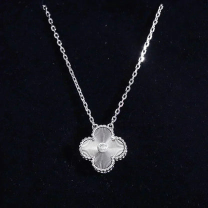 [Am jewelry]CLOVER  15MM DIAMOND LASER NECKLACE SILVER