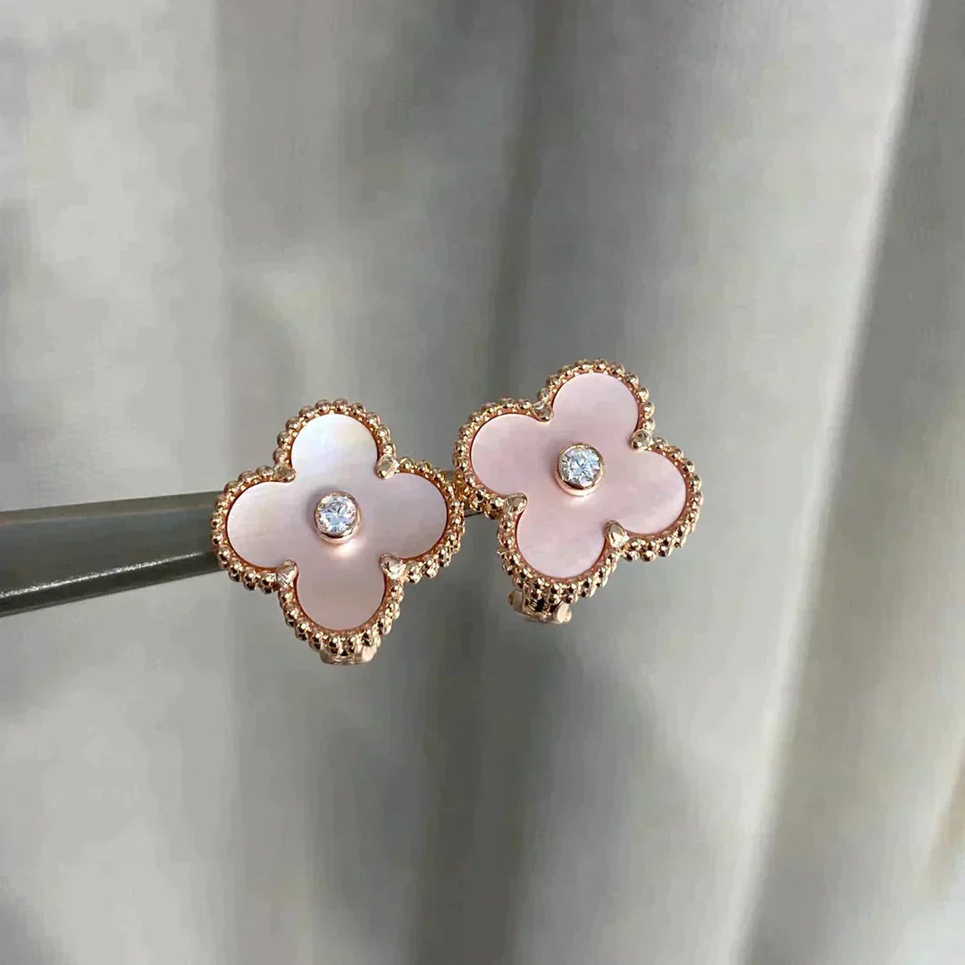 [Am jewelry]CLOVER MEDIUM 1 MOTIFS  PINK MOP DIAMOND EARRINGS