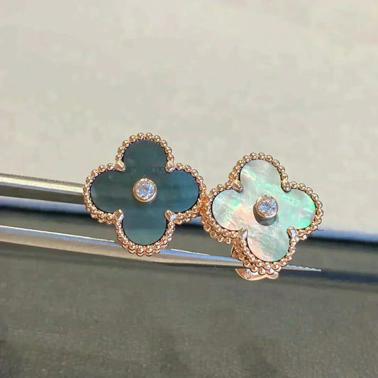 [Am jewelry]CLOVER MEDIUM 1 MOTIFS GRAY MOP  DIAMOND EARRINGS