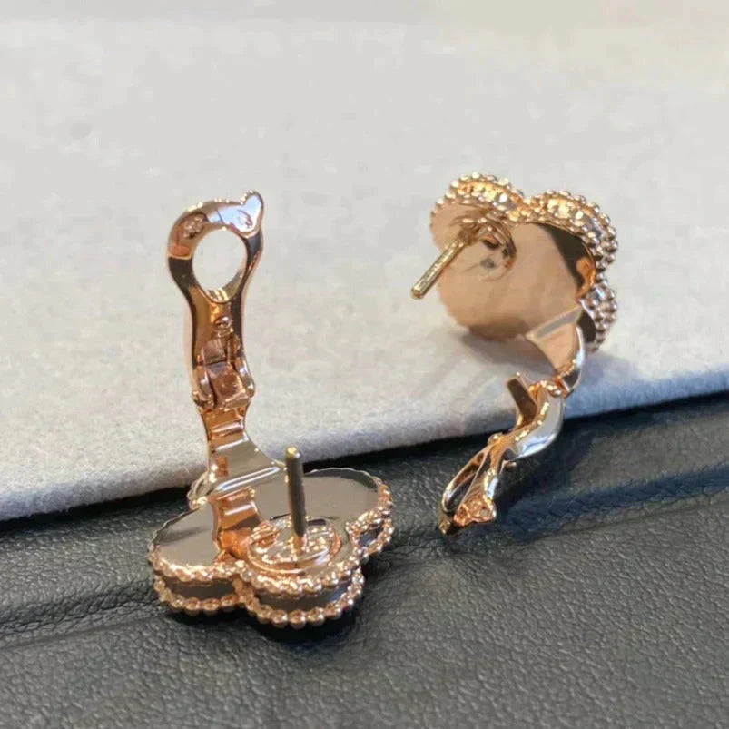 [Am jewelry]CLOVER MEDIUM 1 MOTIFS GRAY MOP  DIAMOND EARRINGS