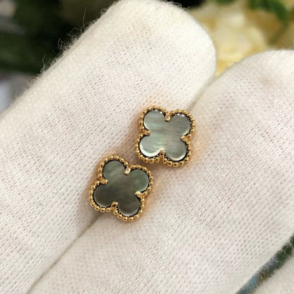 [Am jewelry]CLOVER MINI GOLD EARRINGS