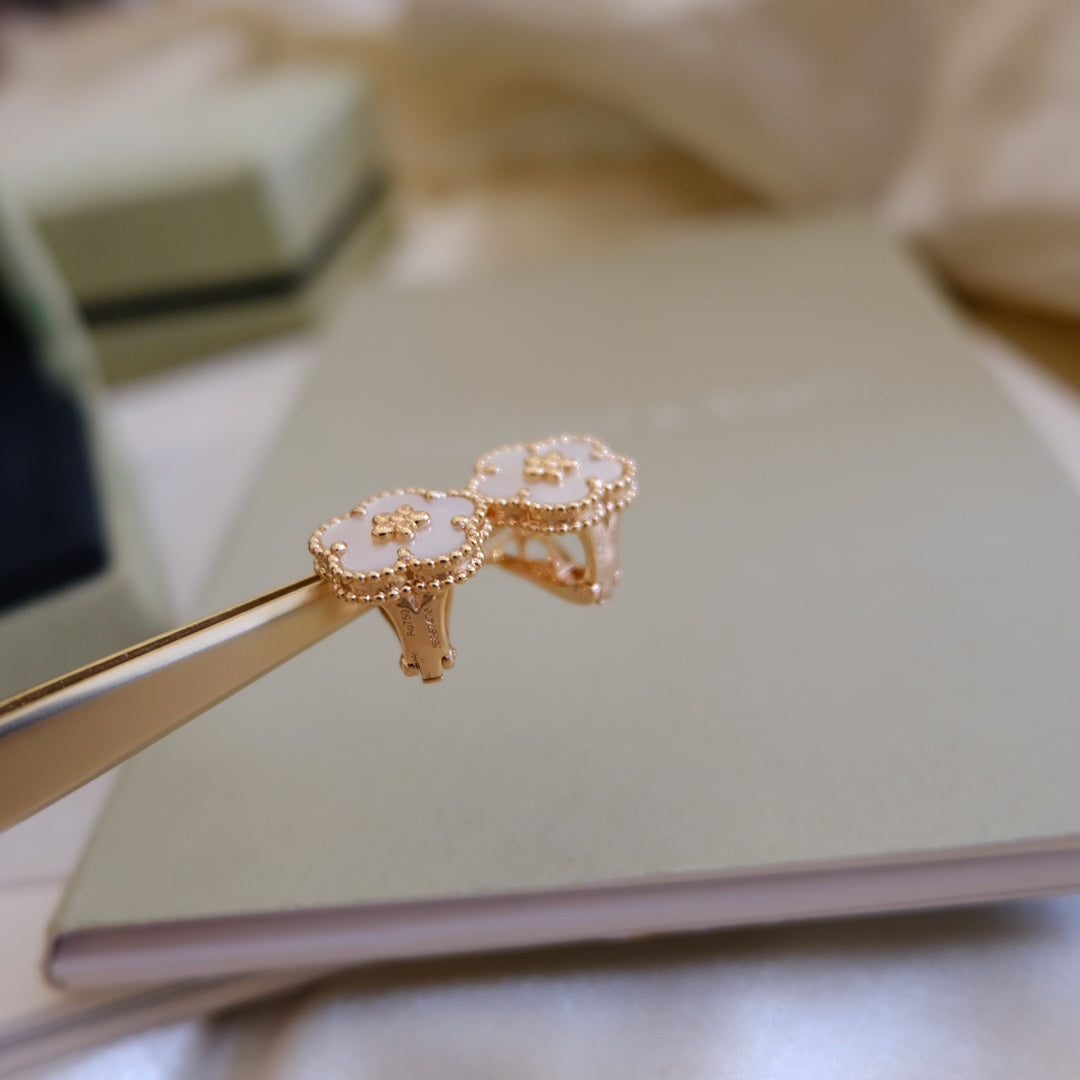 [Am jewelry]LUCKY PINK GOLD WHITE MOP EARRINGS