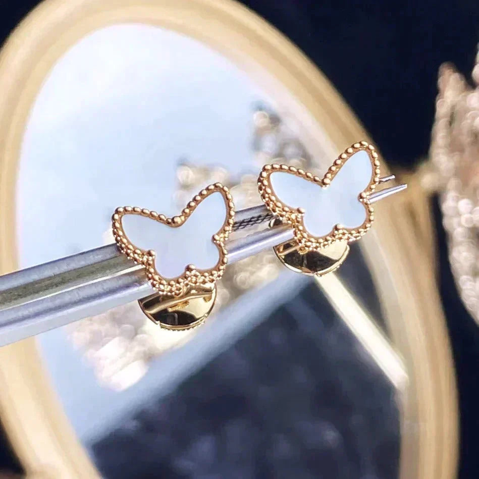 [Am jewelry]SWEET BUTTERFLY MOP EARSTUDS