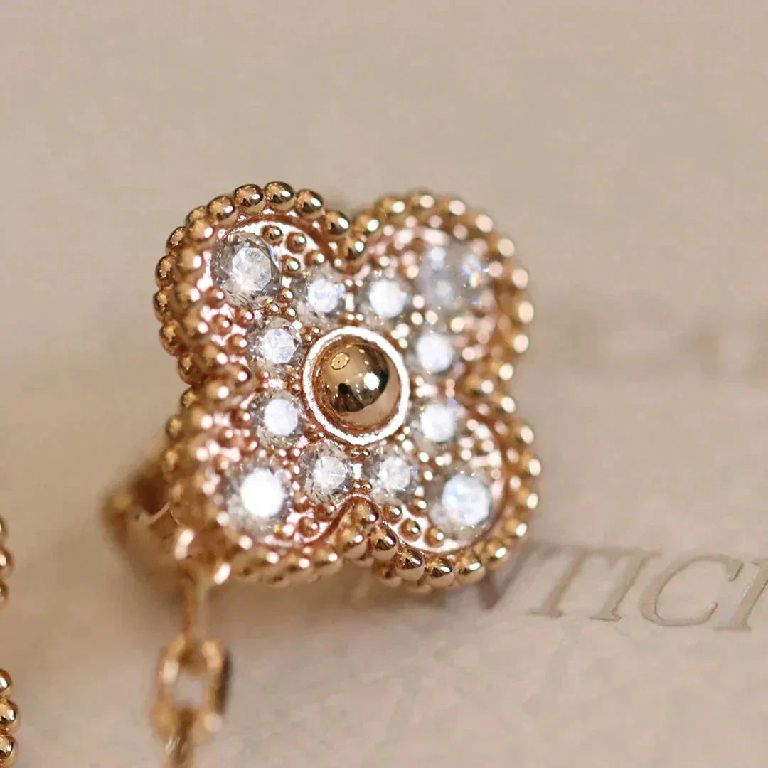 [Am jewelry]CLOVER MEDIUM 1 MOTIFS FUll DIAMOND EARRINGS