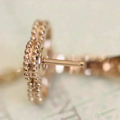 [Am jewelry]CLOVER MEDIUM 1 MOTIFS FUll DIAMOND EARRINGS