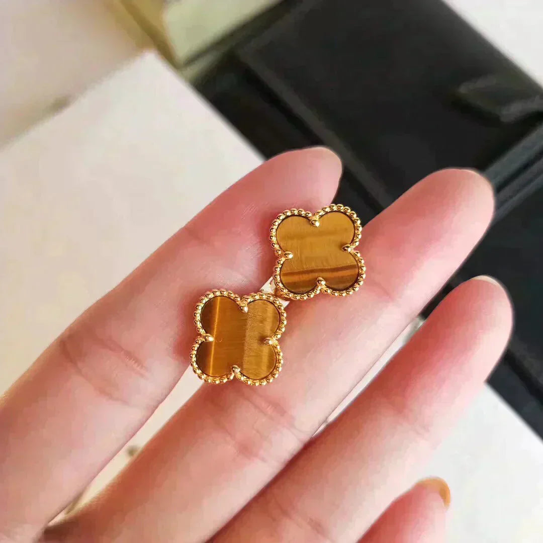 [Am jewelry]CLOVER MEDIUM 1 MOTIFS TIGER EYE EARRINGS