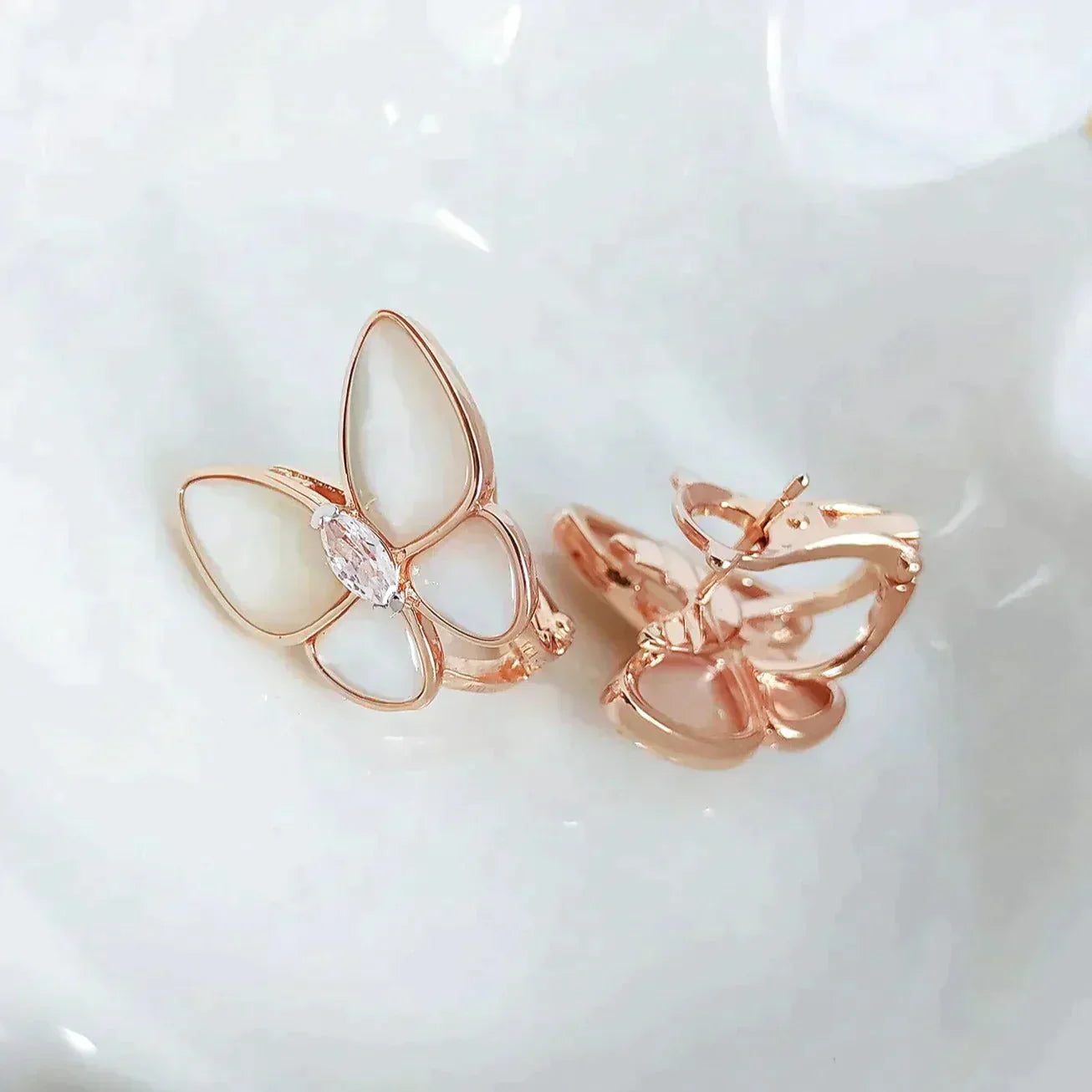 [Am jewelry]BUTTERFLY MOP DIAMOND EARRINGS