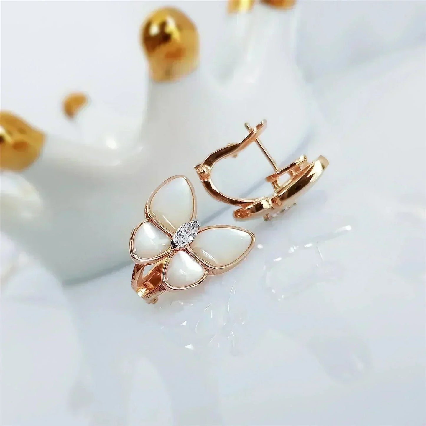 [Am jewelry]BUTTERFLY MOP DIAMOND EARRINGS