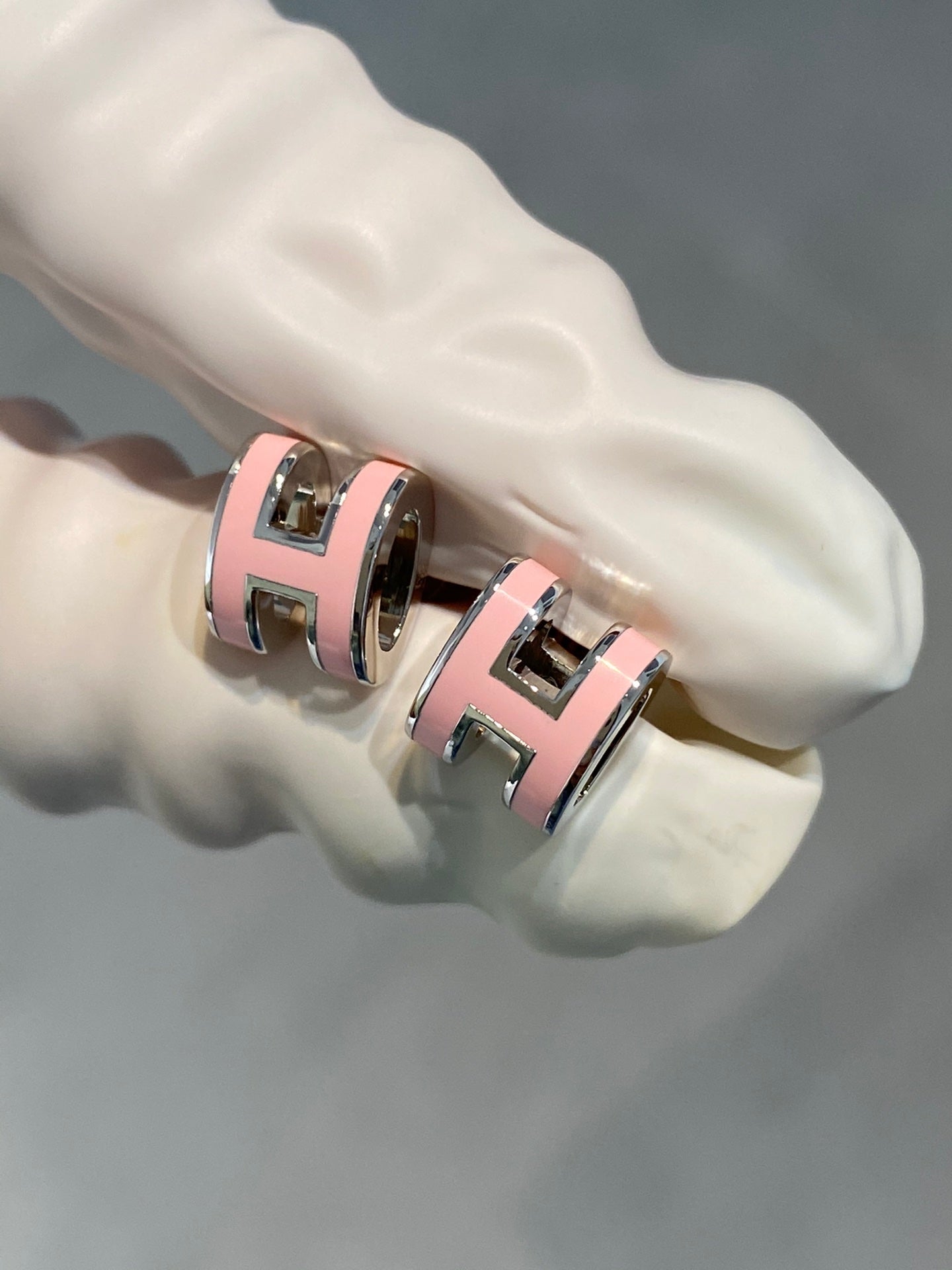[Am jewelry]MINI POP H SILVER EARRINGS PINK