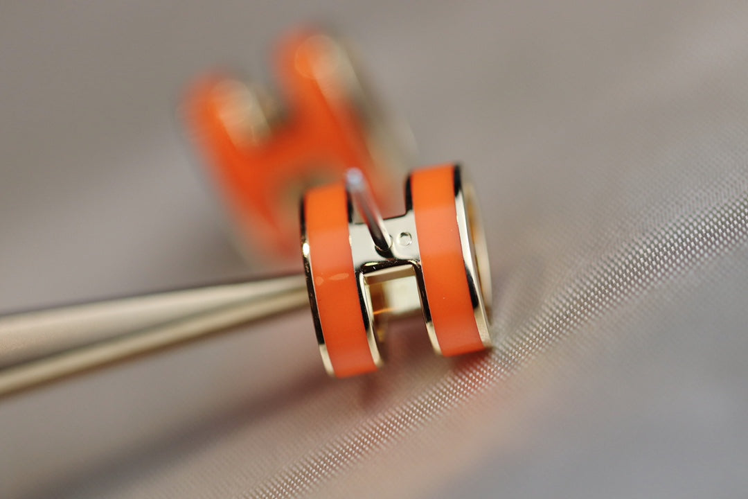 [Am jewelry]MINI POP H EARRINGS ORANGE